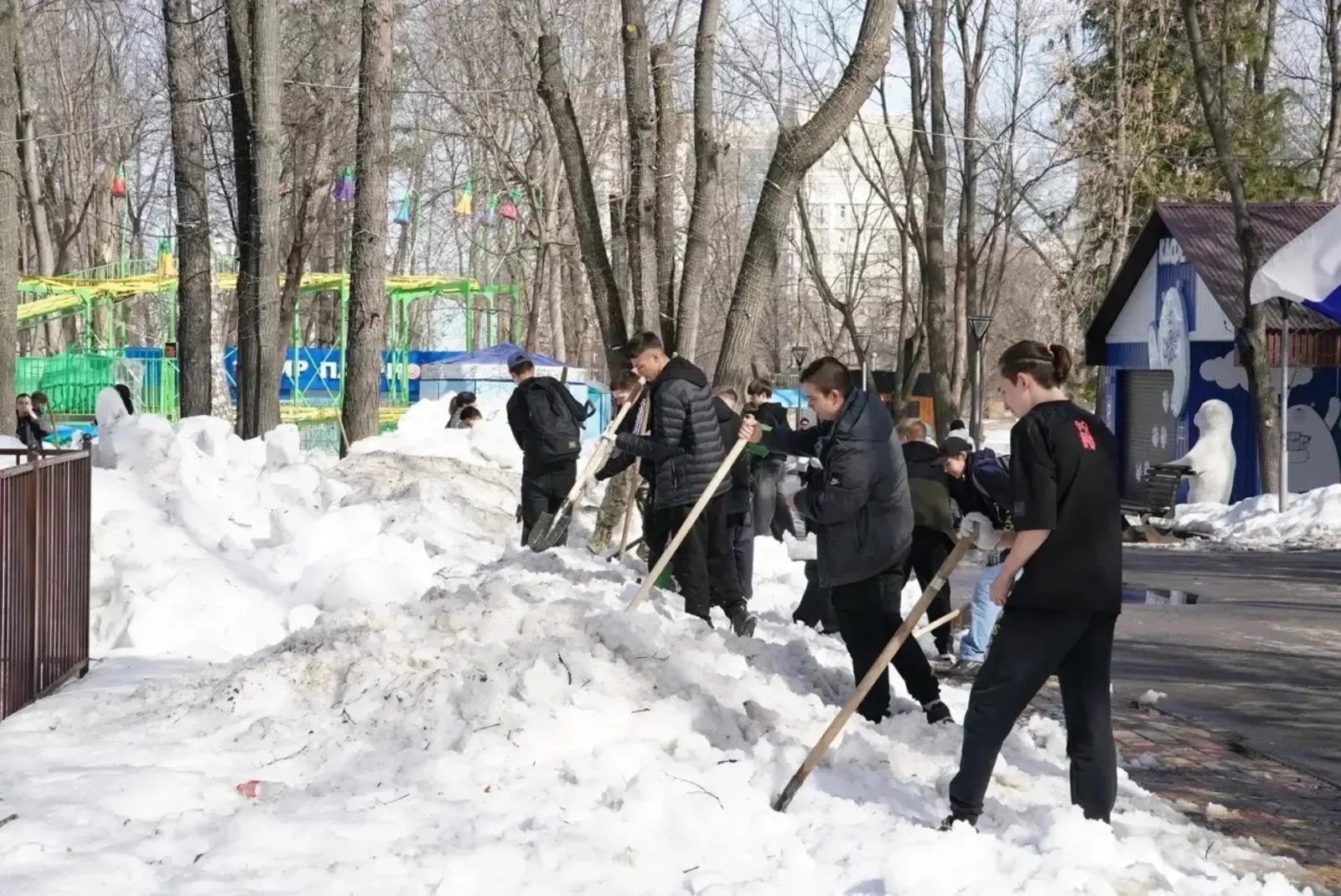 Избавиться от зимней грязи мы должны уже в самое ближайшее время