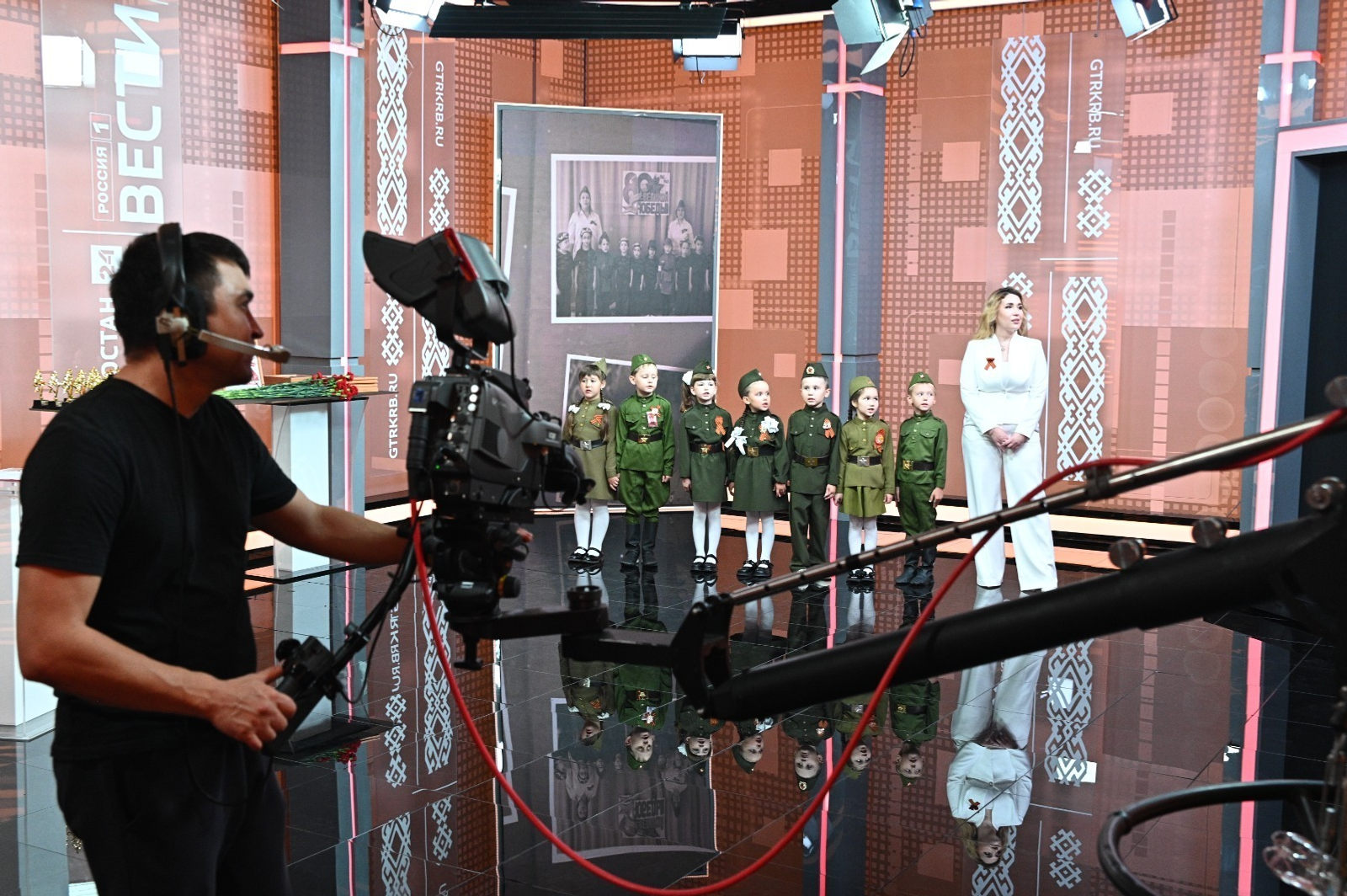 В Уфе состоялся финал народного телемарафона «Песни Победы»