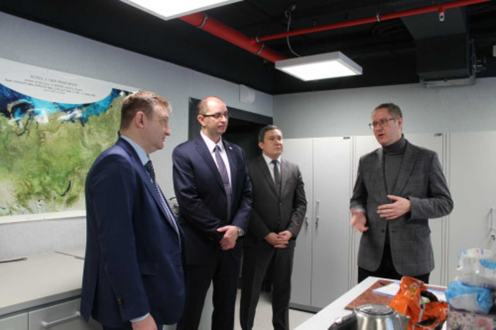 Замглавы Минпросвещения РФ Александр Бугаев посетил вузы Уфы