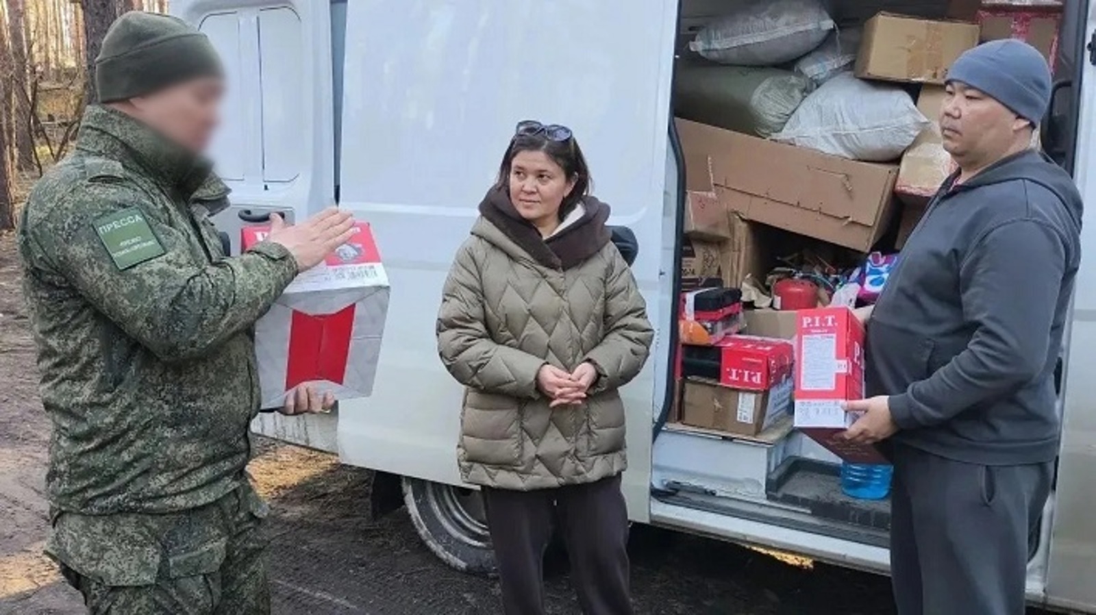 Журналисты из Башкирии отвезли на передовую гуманитарный груз