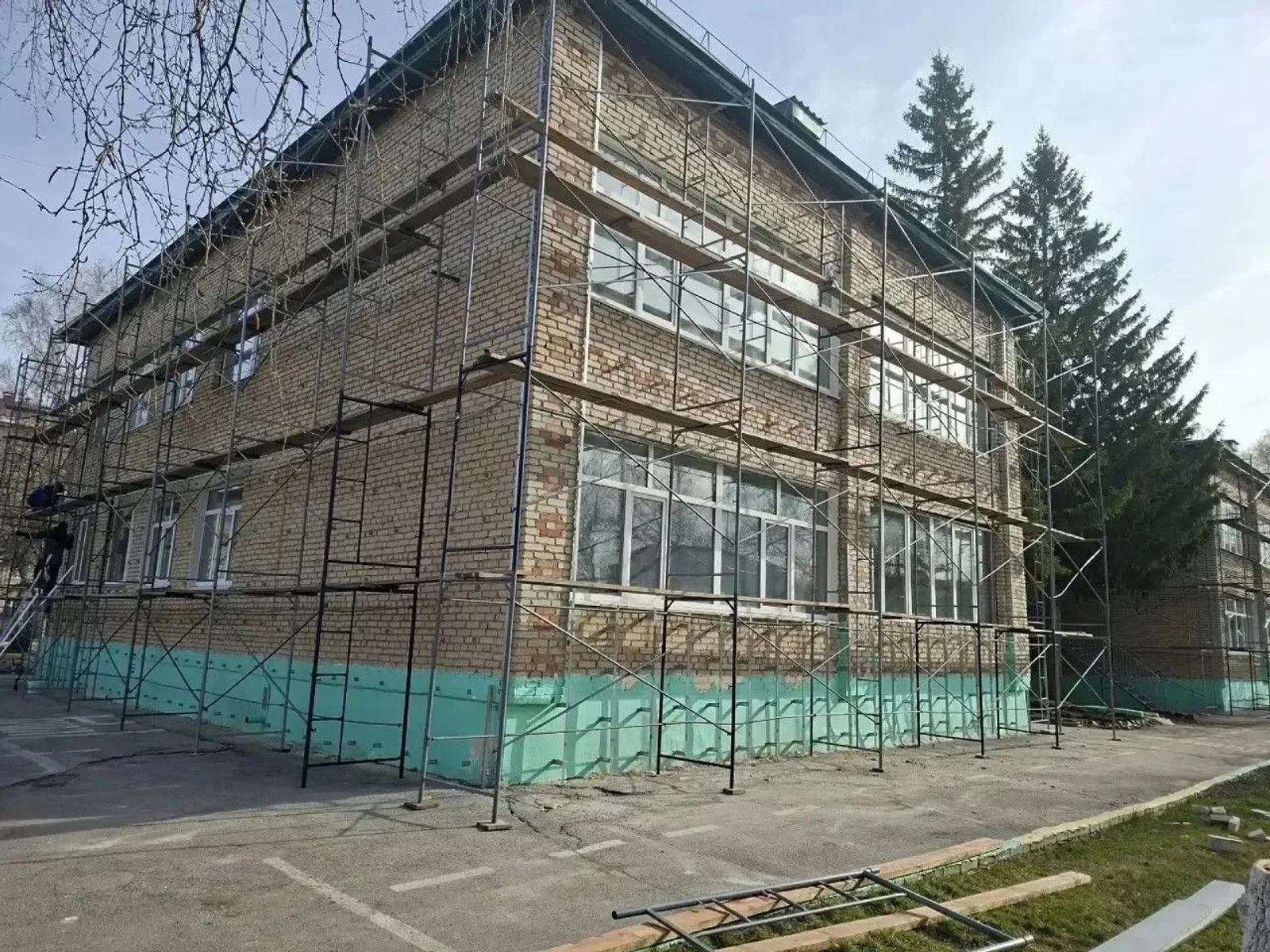 53 объекта образования ремонтируем в Башкортостане